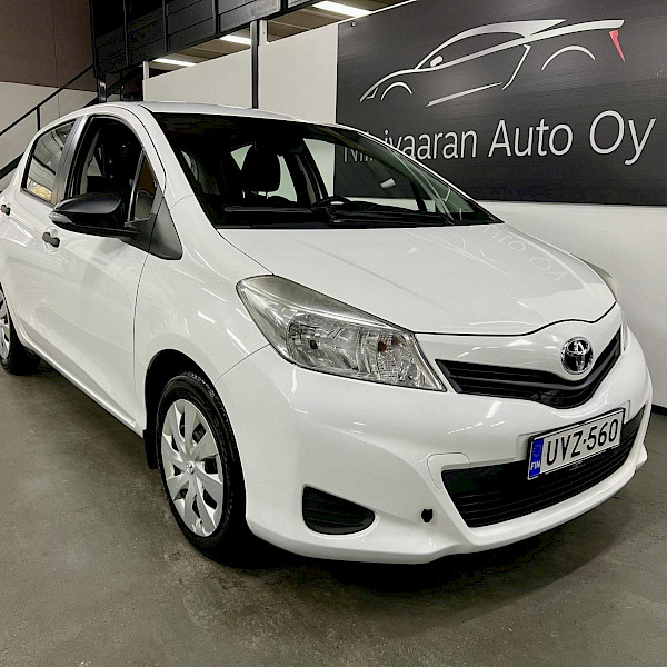 Toyota - Yaris | 2013