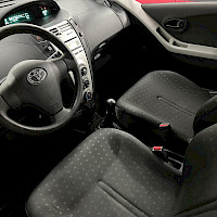 Toyota - Yaris | 2006