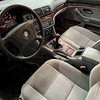 BMW - 523 | 1996