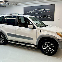 Toyota - RAV4 | 2001