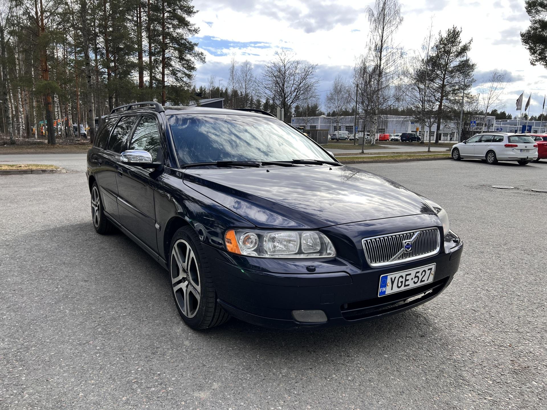 Volvo - V70 | 2006