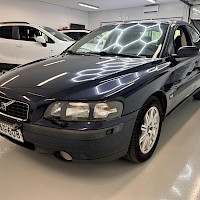 Volvo - S60 | 2004