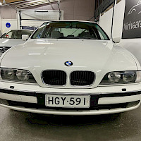 BMW - 523 | 1996