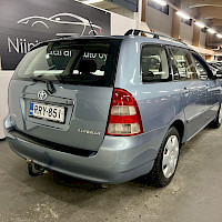 Toyota - Corolla | 2004