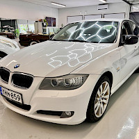BMW - 320 | 2011