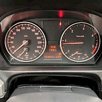 BMW - 320 | 2011