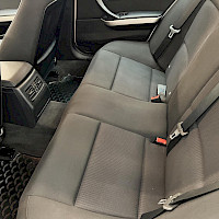 BMW - 320 | 2011