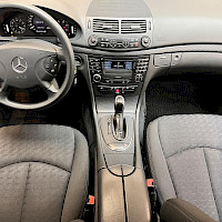 Mercedes-Benz - E | 2006