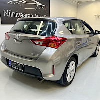 Toyota - Auris | 2013