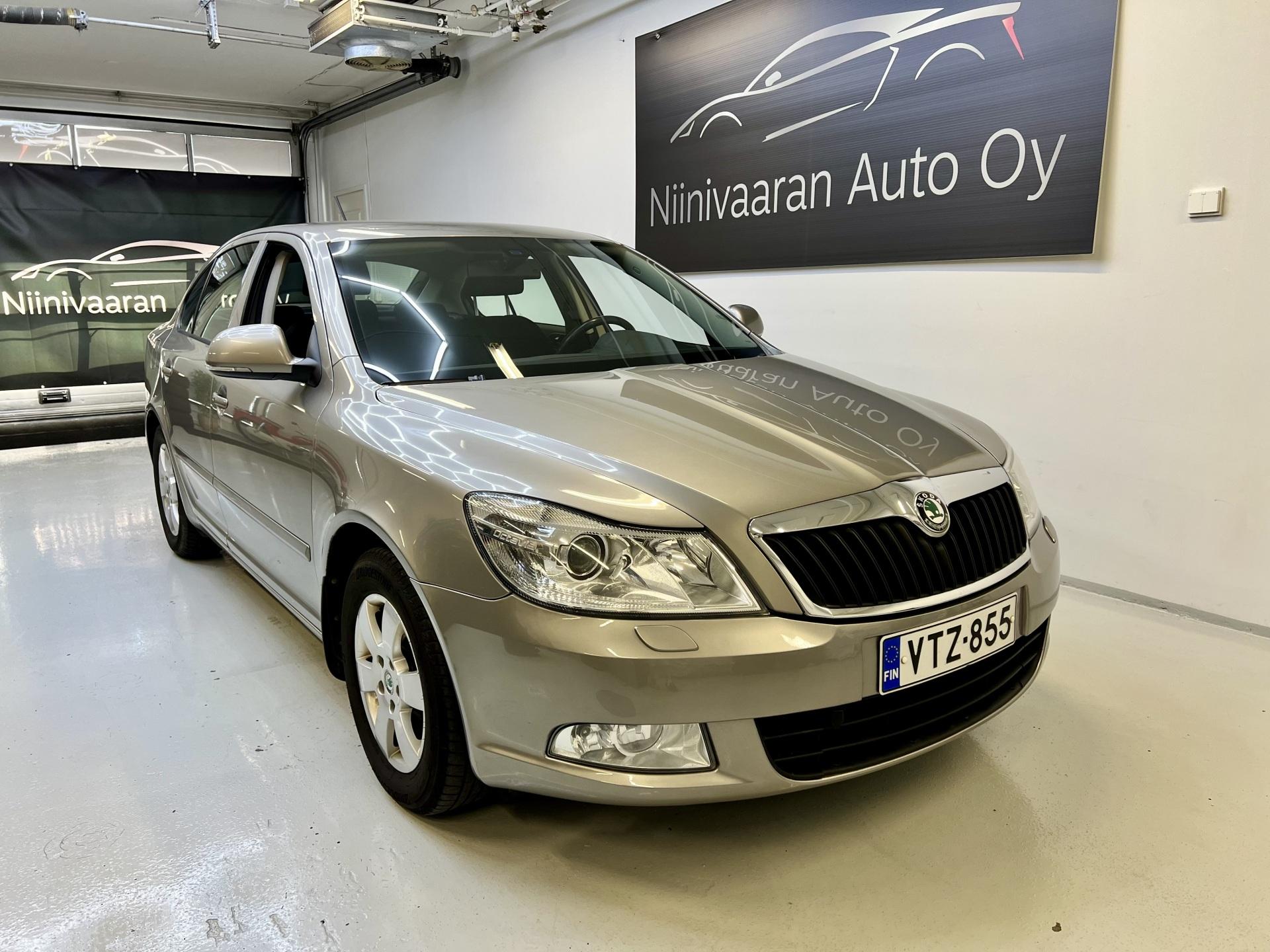 Skoda - Octavia | 2012