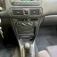 Toyota - Corolla | 2000