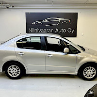 Suzuki - SX4 | 2010