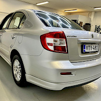 Suzuki - SX4 | 2010