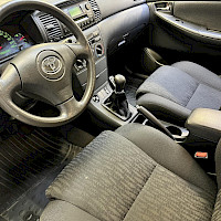 Toyota - Corolla | 2004
