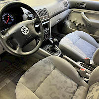 Volkswagen - Golf | 2000